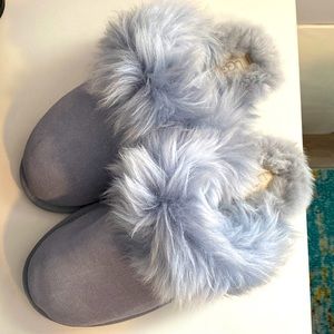 BRAND NEW UGG Slippers